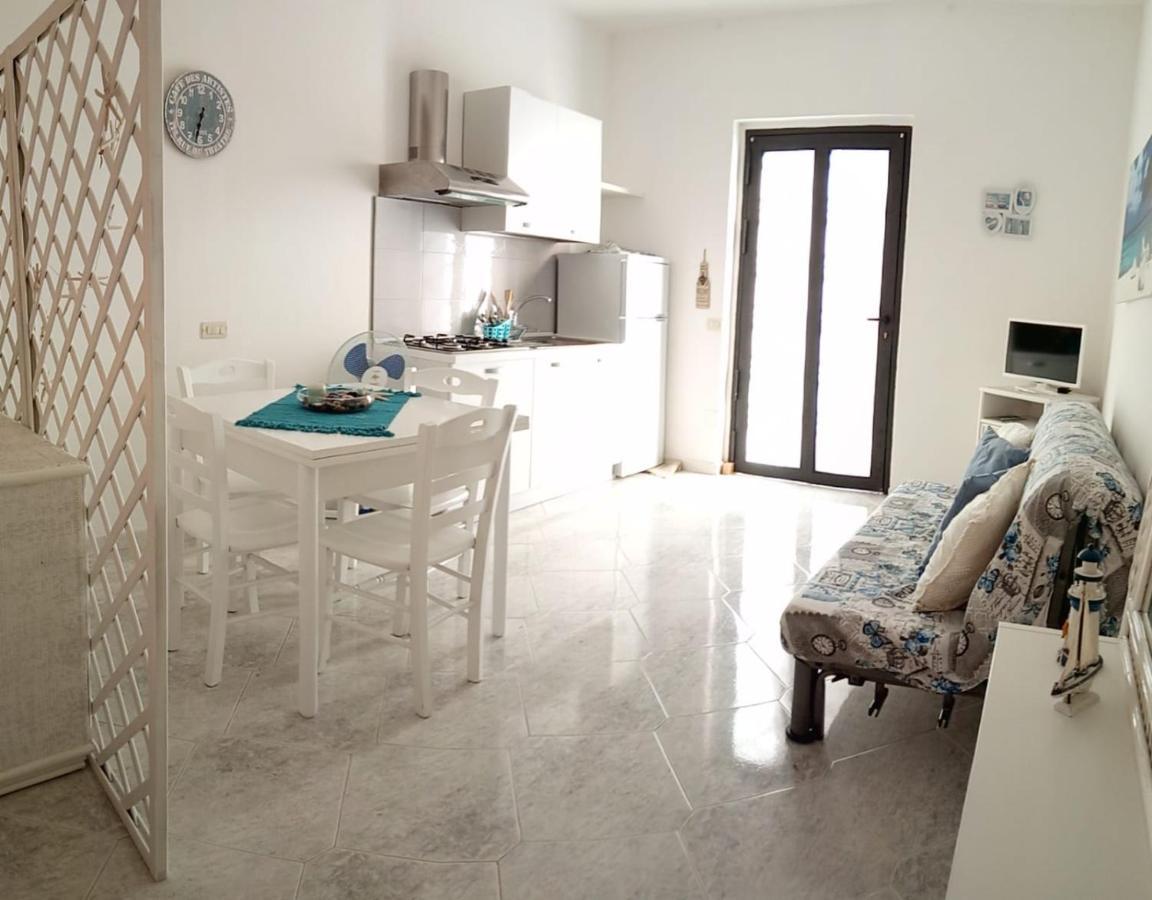 Villa Cristalda В'єсте Екстер'єр фото